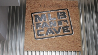 A Baseball Paradise In NYC: MLB Fan Cave