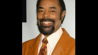 NBA Hall of Famer Walt Frazier Talks New NYC Restaurant and the 2011 Knicks with LocalBozo.com