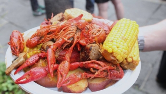The 5th Annual ‘Crawfish for Cancer’ Boil Heats Up the Boat Basin Cafe