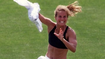 Brandi Chastain & Julie Foudy Talk ESPN’s “The ’99ers” with LocalBozo.com