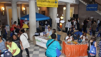 Escapemaker.com’s 2013 ‘Food and Travel Expo’ Shuttles to Brooklyn Borough Hall
